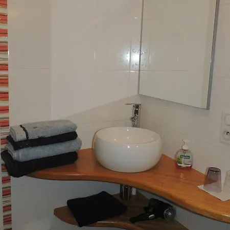 Les Terrasses Du Ris Bed & Breakfast 3*